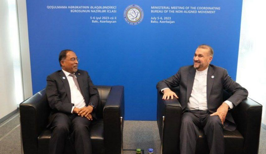 دیدار وزرای امور خارجه ایران و مالزی در حاشیه اجلاس جنبش عدم تعهد
