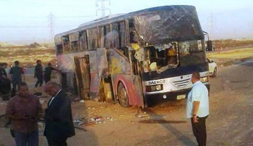 44 کشته و زخمی براثر حادثه رانندگی در بزرگراه حلب به حماه سوریه