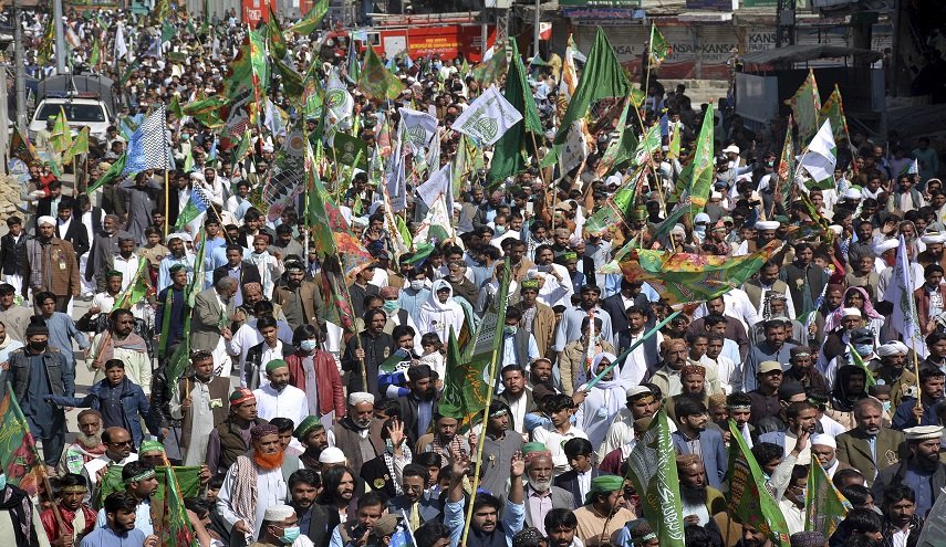 'يوم القرآن الكريم'..احتجاجات سلمية اليوم بعد صلاة الجمعة في باكستان