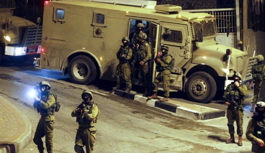 قوات الاحتلال الإسرائيلي تقتحم بلدة عزون شرق قلقيلية