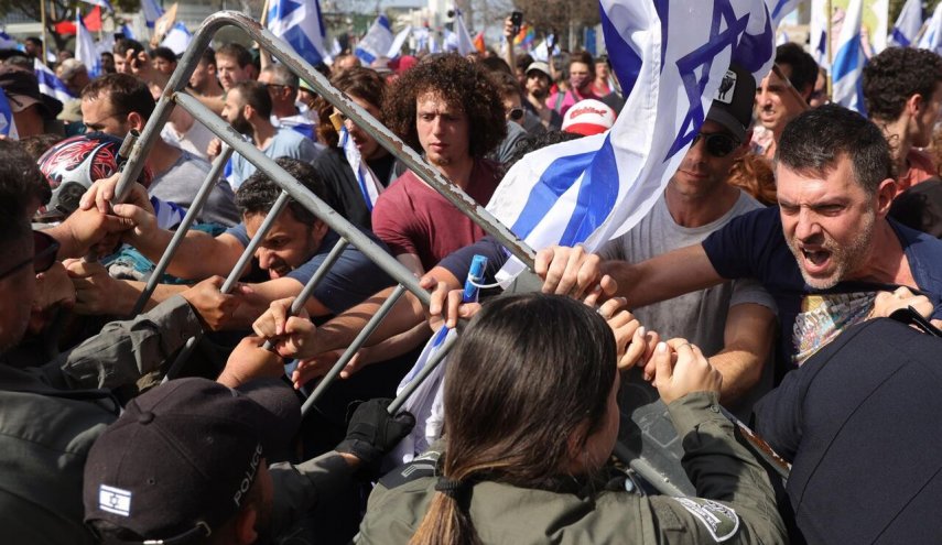 اعتراض به لایحه قضایی نتانیاهو به واشنگتن رسید/ تجمع در محل سخنرانی هرتزوگ
