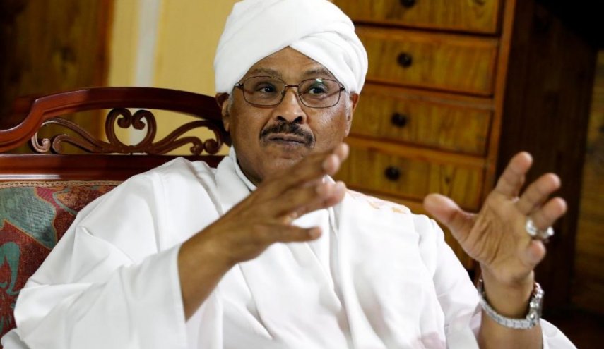 رئیس حزب امت سودان: نیروهای واکنش سریع درباره تسلیم شدن مذاکره می کند