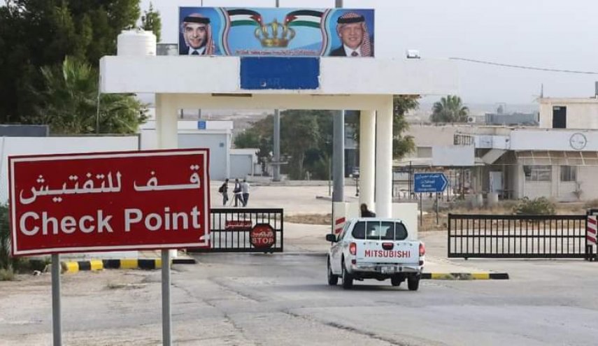 سورية تمنع دخول البضائع الأردنية رغم إعادة فتح معبر نصيب