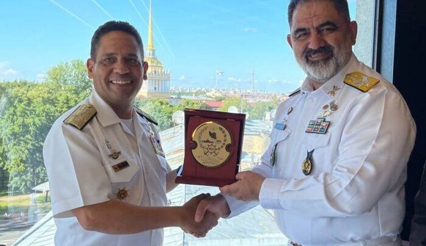 جنوب أفريقيا وفنزويلا توكدان على تعزيز العلاقات البحرية مع إيران