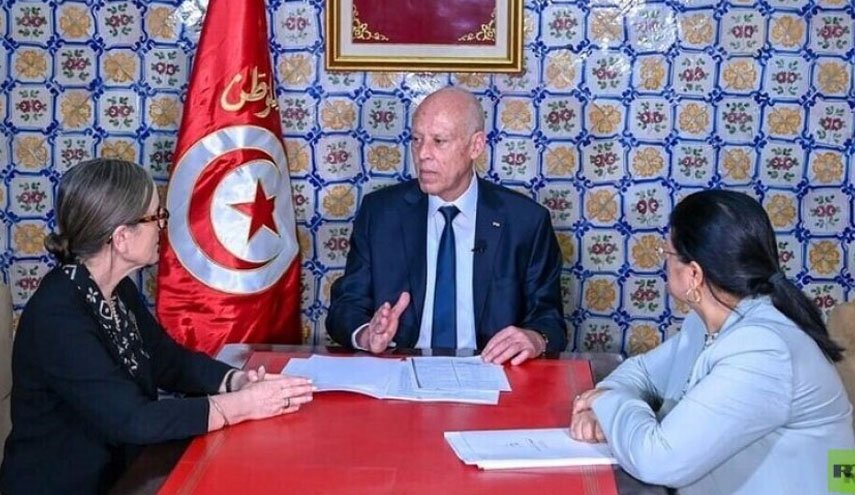 نخست‌وزیر تونس برکنار شد