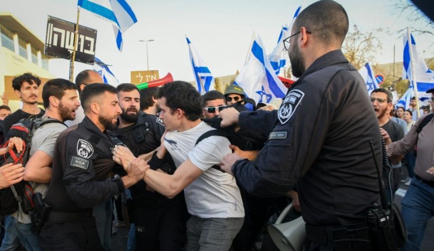 قطع همکاری ۵۴ شبه نظامی اسرئیلی با پلیس در اعتراض به اصلاحات قضایی نتانیاهو