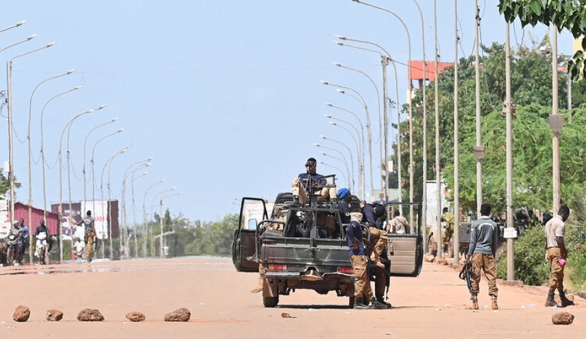 مقتل نحو 20 شخصا في هجوم نفذه مسلحون في بوركينا فاسو