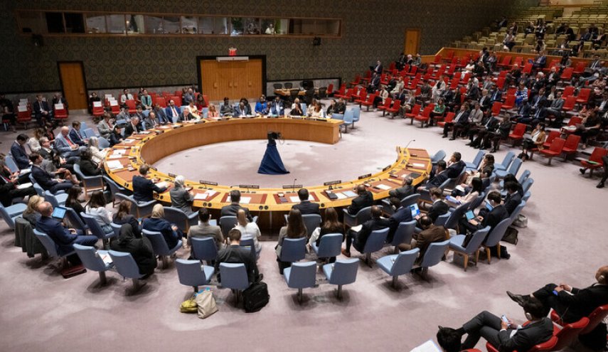 روسيا تطلب عقد جلسة لمجلس الأمن الدولي حول إمدادات الأسلحة الغربية إلى أوكرانيا
