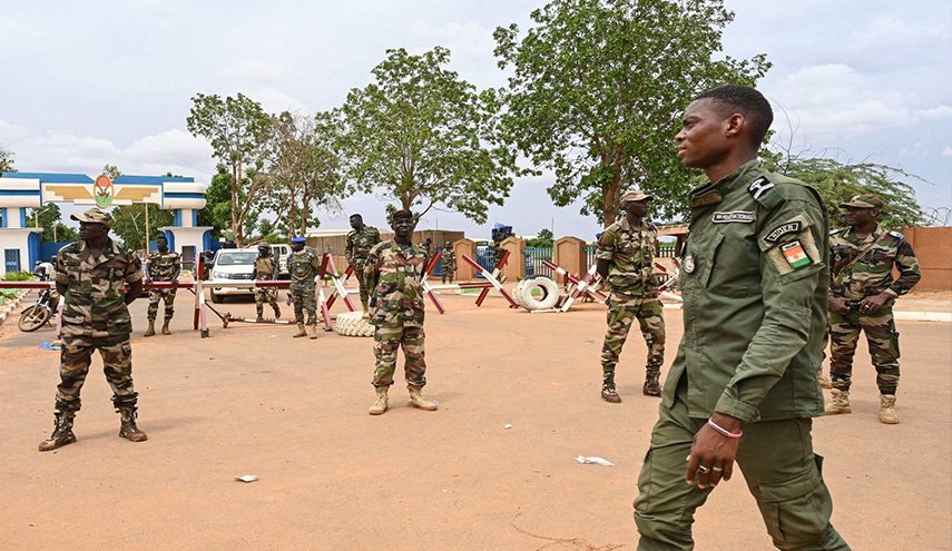 مقتل 17 جندياً في النيجر خلال هجوم قرب مالي