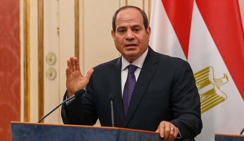 أول تعلیق للسيسي على دخول مسيرات أجنبية أجواء مصر