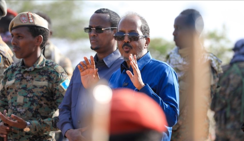 رئيس الصومال لإرهابيي 'حركة الشباب': إستسلموا قبل فوات الأوان