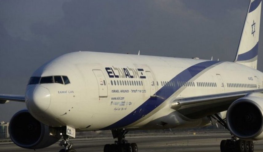 فتاة تروي كيف عامل السعوديون ركاب طائرة إسرائيلية 