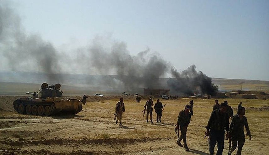 نیروهای قسد پایگاه های نظامی پیشین خود را در باغوز سوریه برپا می کنند