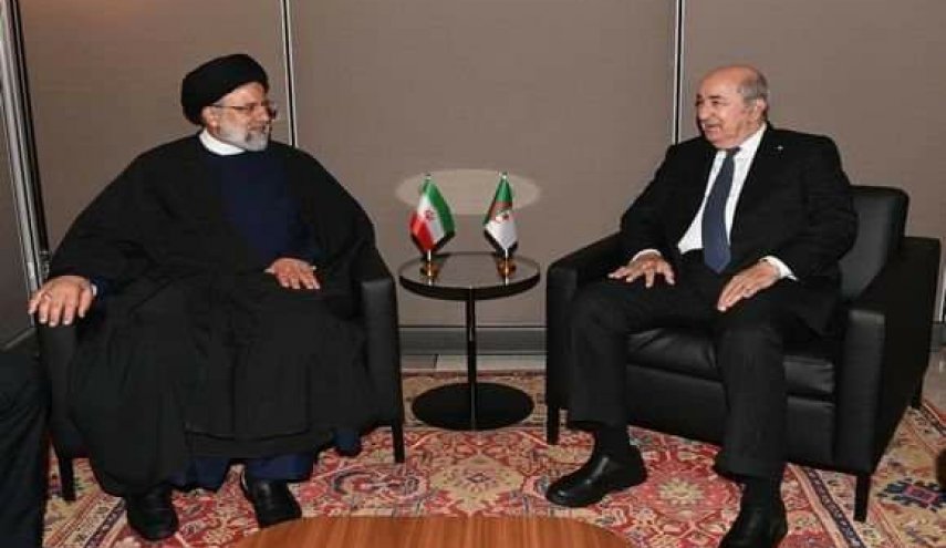 لقاء الرئيس الجزائري والإيراني
