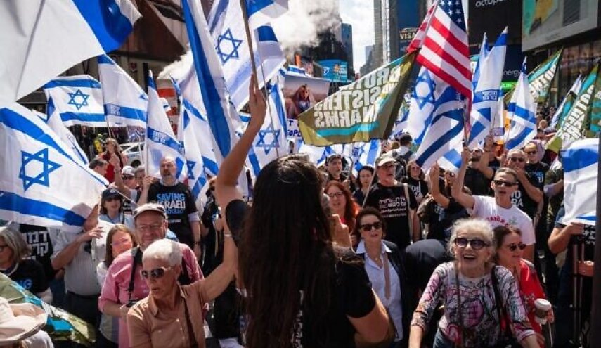 نتانیاهو هر جا می‌رود معترضان رهایش نمی‌کنند
