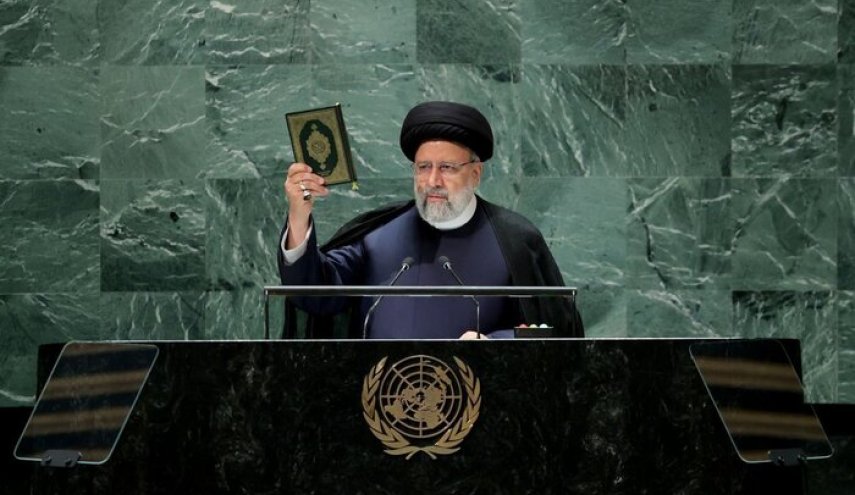 إشادة بموقف الرئيس الإيراني بشأن رفعه راية القرآن بالأمم المتحدة
