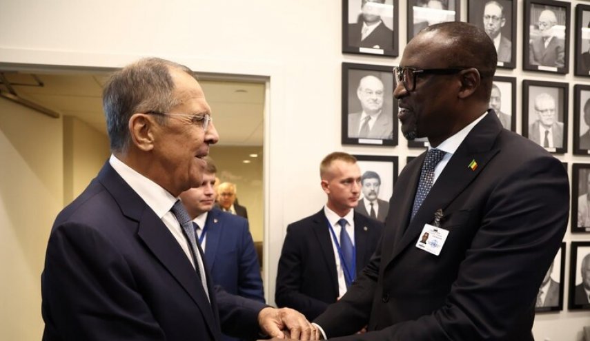 روسيا ومالي تبحثان تعزيز العلاقات والوضع في النيجر
