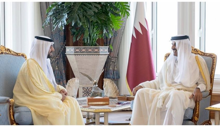  أمير قطر يتسلم أوراق اعتماد السفير الإماراتي الجديد لدى الدوحة