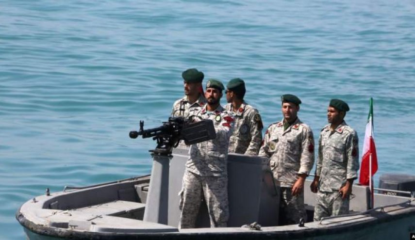 حرس الحدود الايراني يضبط 6 أطنان من المخدرات في بحر عمان