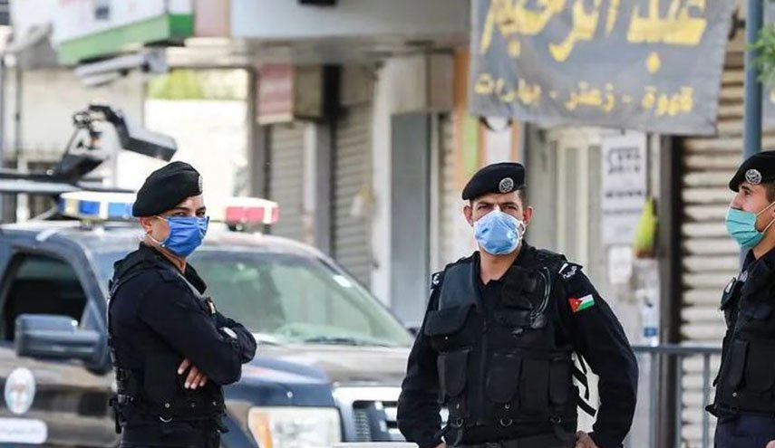 تسمم 33 طالبة  في الأردن إثر استنشاقهن مادة سامة