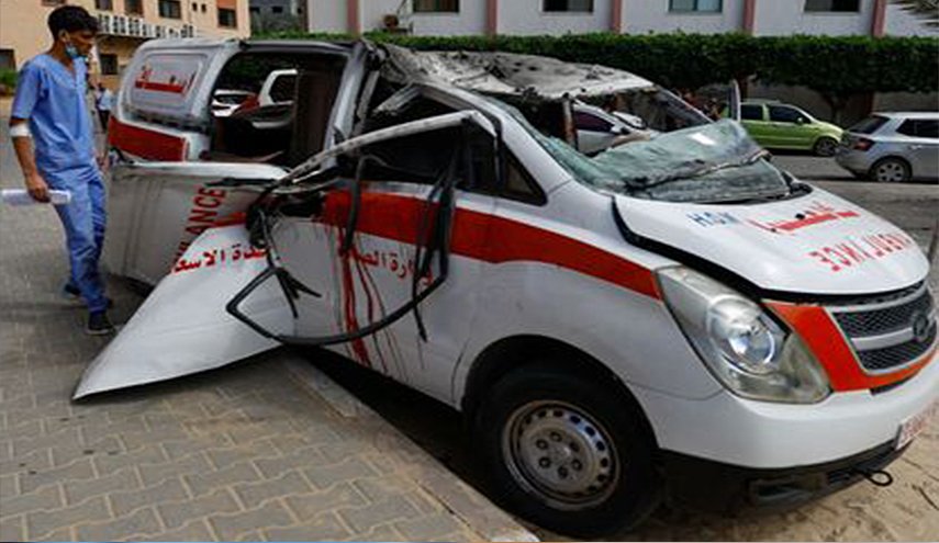 شهيدة فلسطينية وقصف 4 سيارات اسعاف بدير البلح في غزة