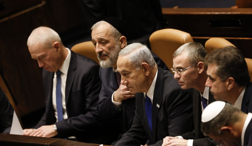 اختلاف در کابینه صهیونیستی درباره حمله زمینی به غزه


