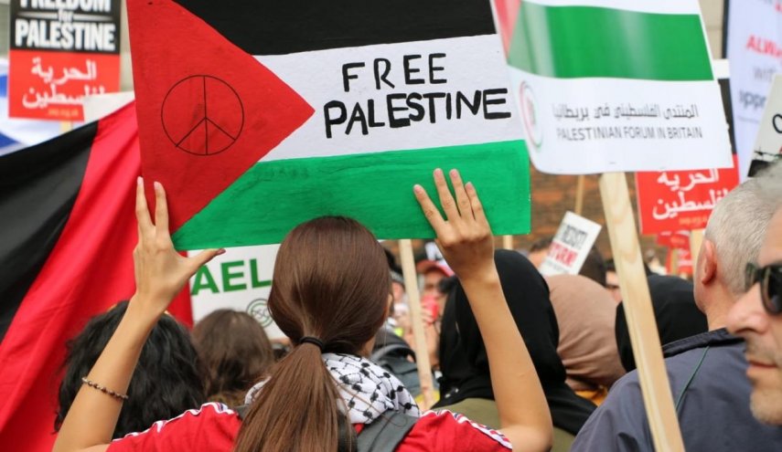 جامعة عربية تمنع طلابها من التظاهر من أجل فلسطين بقرار حازم!