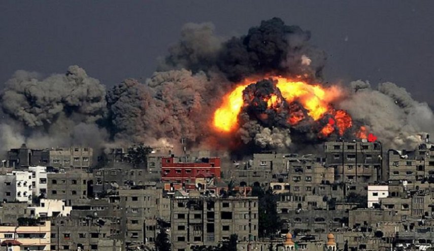 وزير إسرائيلي يوصي بإلقاء قنبلة نووية على غزة !