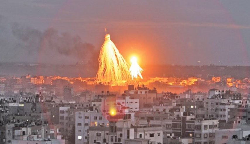 رژیم صهیونیستی در حملات امشب به نوار غزه از بمب‌های ممنوعه استفاده کرد