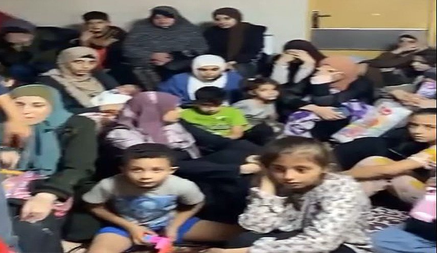 شاهد مجموعة فيديوهات متداولة عن حجم معاناة اطفال ونساء غزة