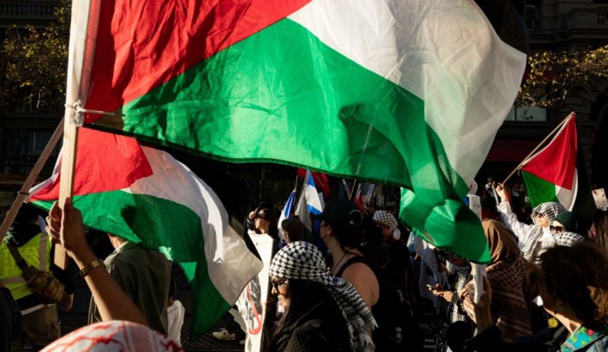 بالصور..مظاهرات في سان فرانسيسكو تضامنا مع الفلسطينيين
