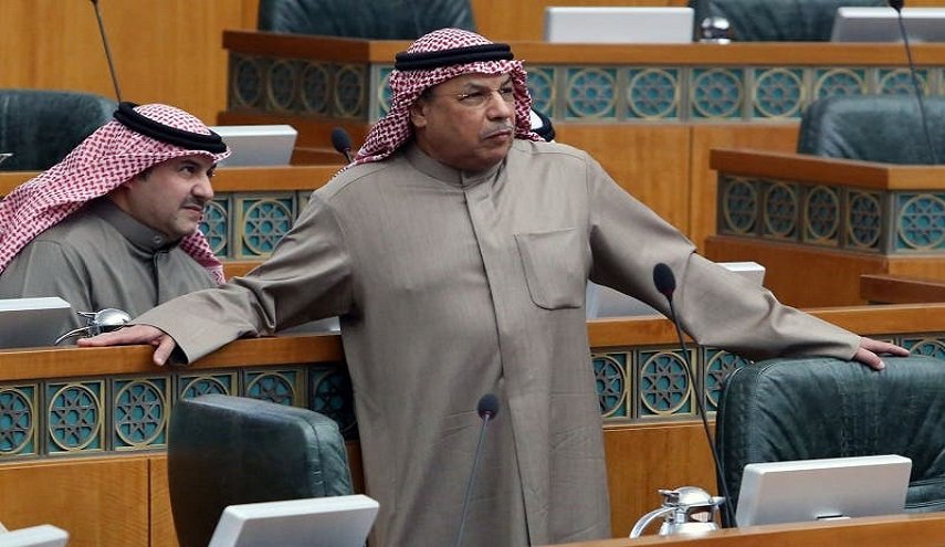 محكمة كويتية تقضي بسجن وزير الدفاع الأسبق لبلادها