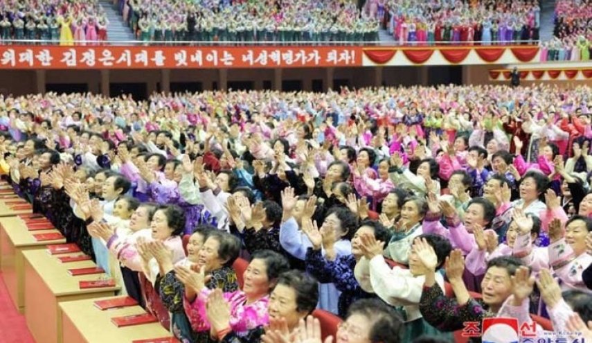 زعيم كوريا الشمالية يطالب نساء بلاده بإتخاذ هذه الإجراءات!