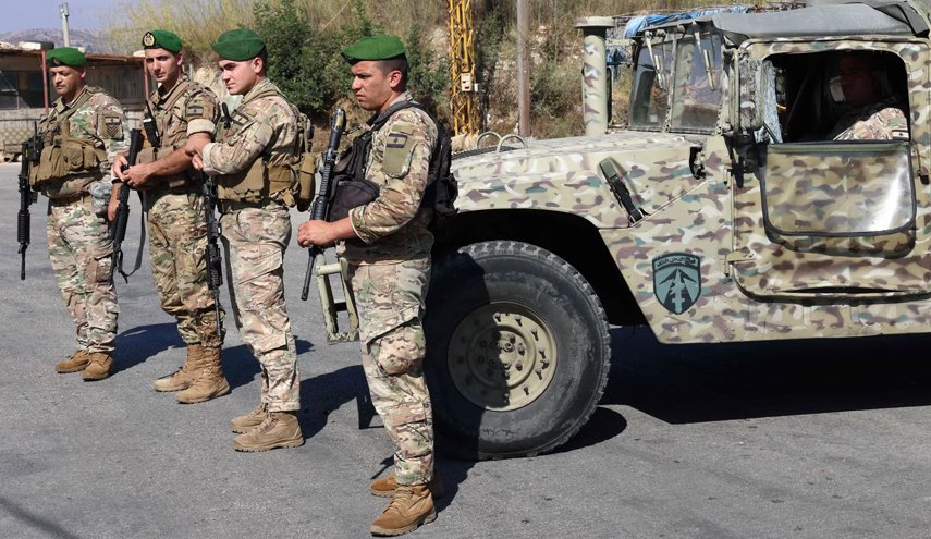 جيش لبنان يعلن إستشهاد أحد عناصره بعدوان اسرائيلي
