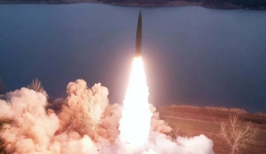 دفعة جديدة من صواريخ باليستية يمنية تدك عمق الكيان الاسرائيلي
