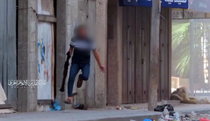 شادی جالب نیروی مقاومت فلسطینی پس از انهدام تانک اسرائیلی + فیلم