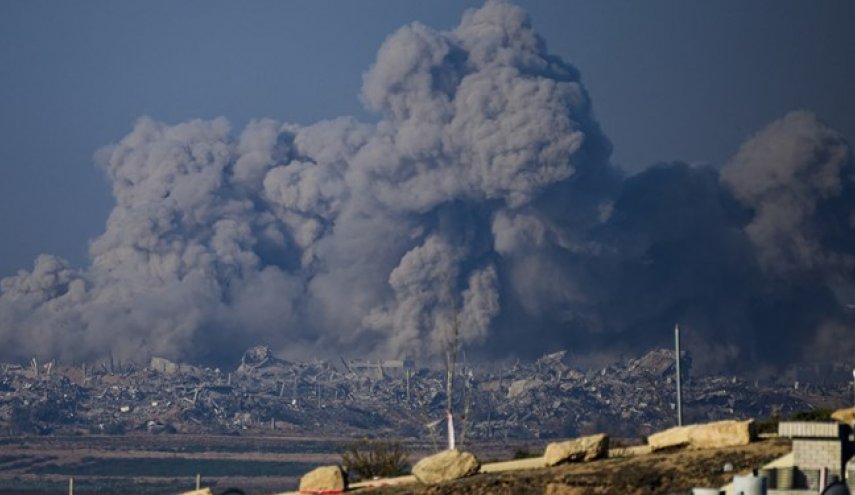 حملات شدید رژیم صهیونیستی به مرکز نوار غزه

