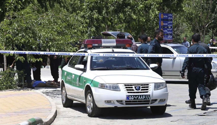 شهداء في هجوم ارهابي على مقر للشرطة جنوب شرق ايران