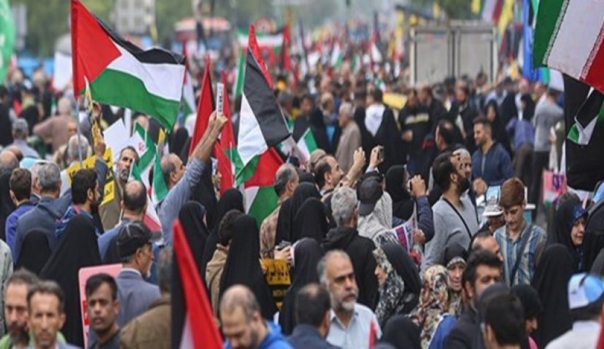 مسيرة شعبية في طهران نصرة للشعب الفلسطيني