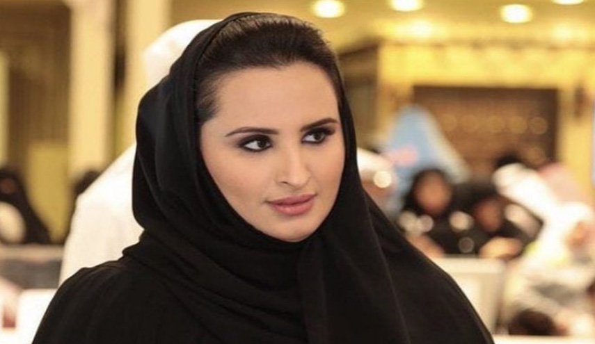 شاهد..ظهور لافت لعقيلة أمير قطر في مباراة خيرية لدعم غزة!