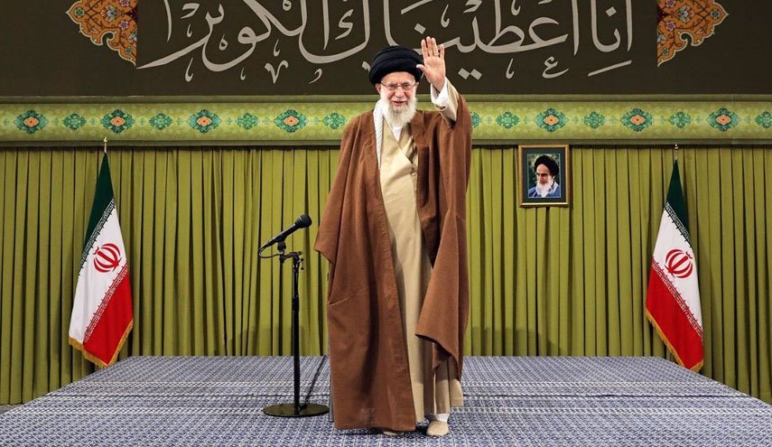 رهبر انقلاب: مبارزه با فساد نقطه قوت جمهوری اسلامی ایران است