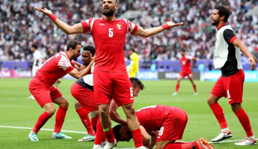  حذف عراق از جام ملت های آسیا...حمله کاربران عراقی به فغانی!