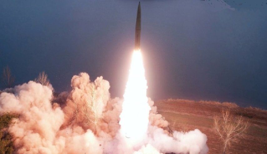 صواريخ كوريا الشمالية تُطلق ..هل دُقَّت طبول الحرب؟!