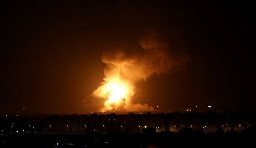 سماع دوي انفجارات في قاعدة للإحتلال الأمريكي شرقي سوريا
