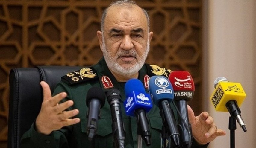 اللواء سلامي: الردع الإيراني حقيقي ونحن على اتم الاستعداد للحرب الالكترونية