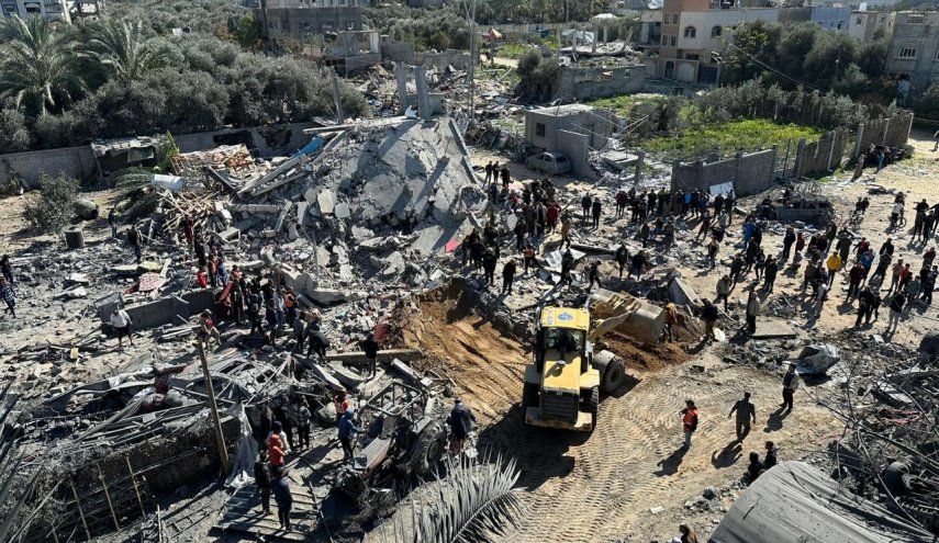 العدوان على غزة في يومه الـ131...والاحتلال لایزال متعطشا لارتكاب مزيد من المجازر