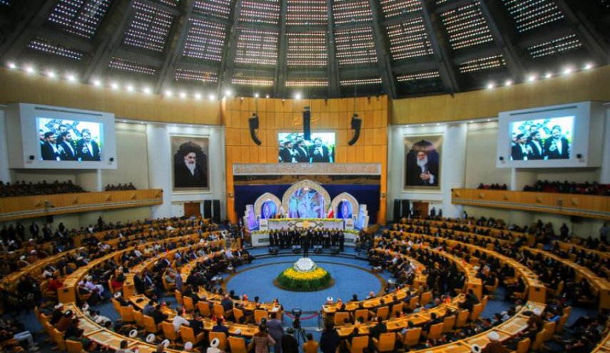 طهران تستضيف المسابقات الدولية الـ 40 للقرآن الكريم