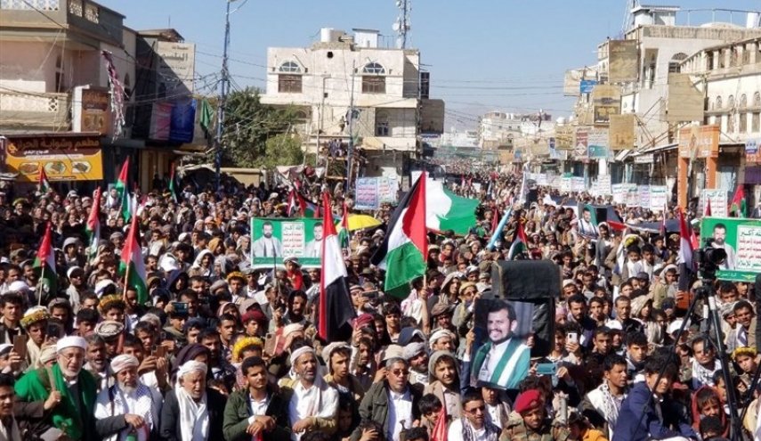 راهپیمایی یمنی‌ها در حمایت از فلسطین