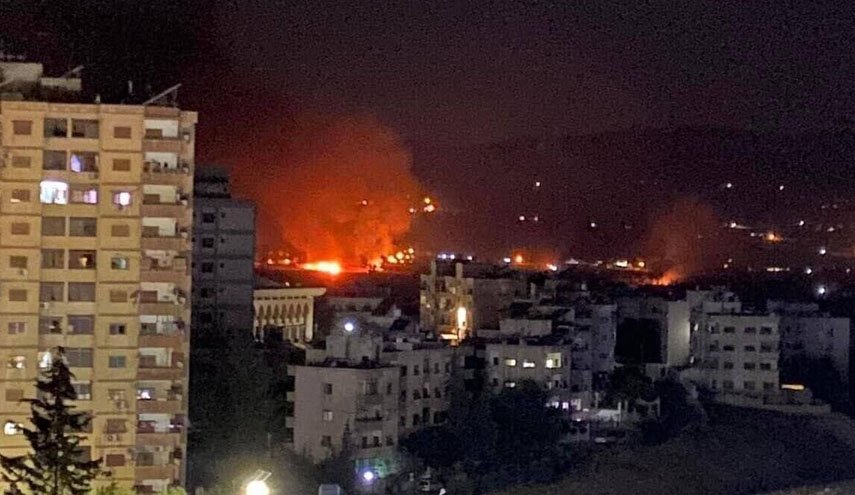 وزارت دفاع سوریه: رژیم صهیونیستی شب گذشته حومه دمشق را هدف قرار داد/ حمله اسرائیل کشته نداشت