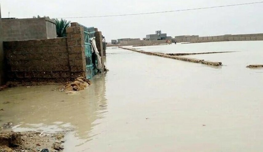 باران و رانش زمین در پاکستان جان ۱۷ نفر را گرفت
